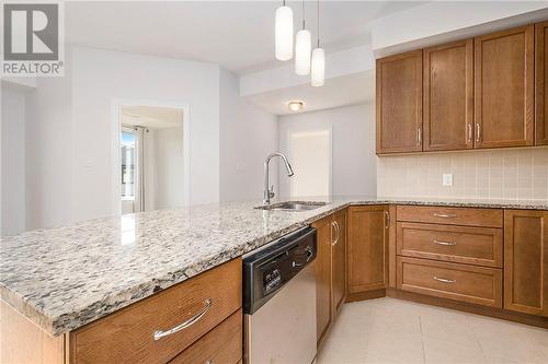 303 - 54 Magnolia Way, North Grenville, ON - Indoor Photo Showing Kitchen