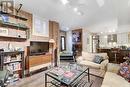 01 - 28 Madison Avenue, Toronto, ON  - Indoor Photo Showing Living Room 