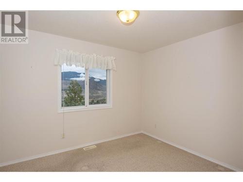 4791 Uplands Drive, Kamloops, BC - Indoor Photo Showing Other Room