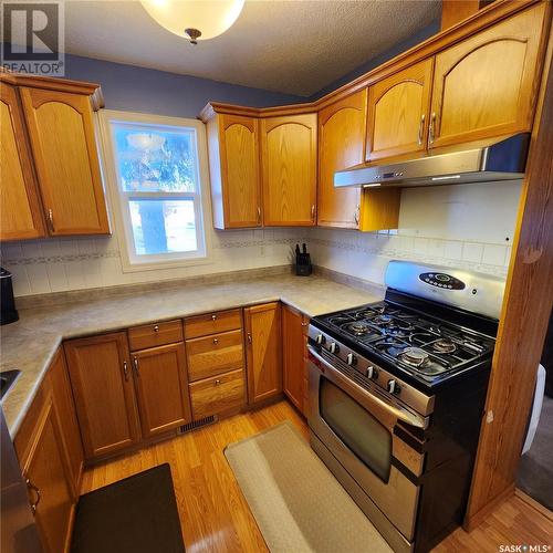 3827 Miyo-Wâhkôhtowin Road, Saskatoon, SK - Indoor Photo Showing Kitchen