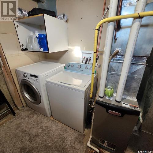 3827 Miyo-Wâhkôhtowin Road, Saskatoon, SK - Indoor Photo Showing Laundry Room