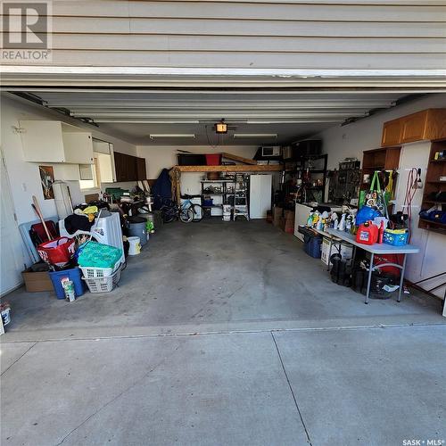 3827 Miyo-Wâhkôhtowin Road, Saskatoon, SK - Indoor Photo Showing Garage