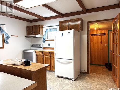 295 1St Avenue W, Englefeld, SK - Indoor Photo Showing Kitchen