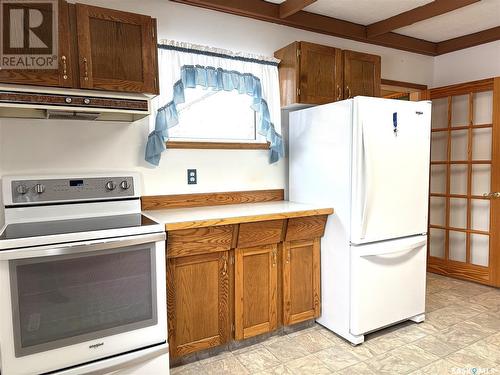 295 1St Avenue W, Englefeld, SK - Indoor Photo Showing Kitchen