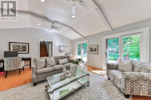 250 Dalewood Drive, Oakville, ON - Indoor Photo Showing Living Room