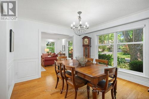 250 Dalewood Drive, Oakville, ON - Indoor Photo Showing Dining Room