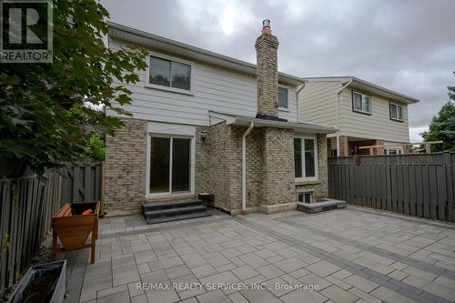 738 Briar Crescent, Milton, ON - Outdoor With Exterior