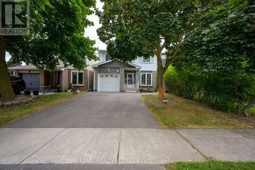 738 Briar Crescent, Milton, ON - Outdoor