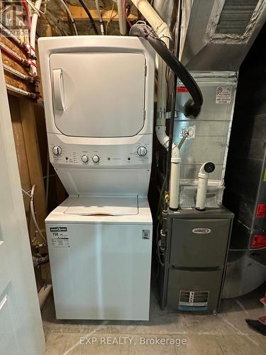 28 Tawnie Crescent, Brampton, ON - Indoor Photo Showing Laundry Room