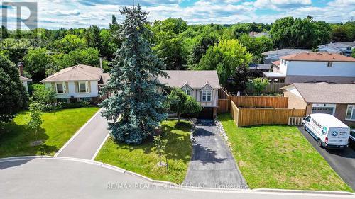 1301 Janina Boulevard, Burlington, ON - Outdoor