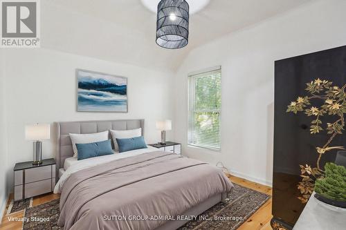 641 Piccadilly Street, London, ON - Indoor Photo Showing Bedroom