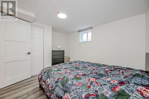 115 Lynbrook Drive, Hamilton, ON - Indoor Photo Showing Bedroom