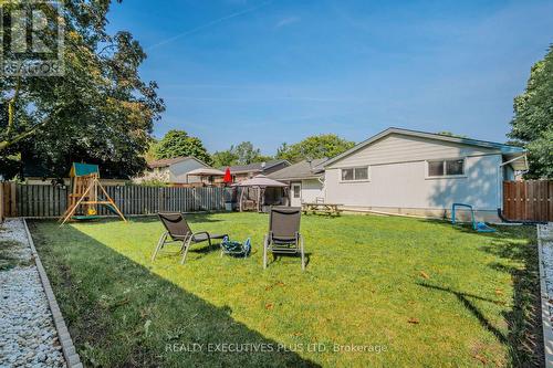 115 Lynbrook Drive, Hamilton, ON - Outdoor With Backyard