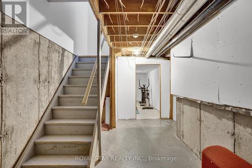 19 Barnaby Drive, St. Catharines, ON - Indoor Photo Showing Other Room