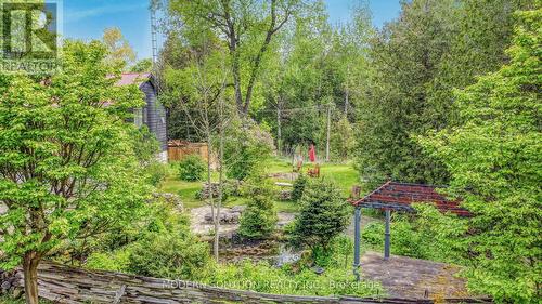 1260 Gore Road, Hamilton, ON - Outdoor