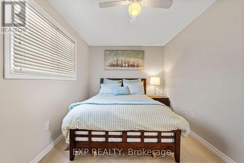 30 Rosewell Street, Hamilton, ON - Indoor Photo Showing Bedroom