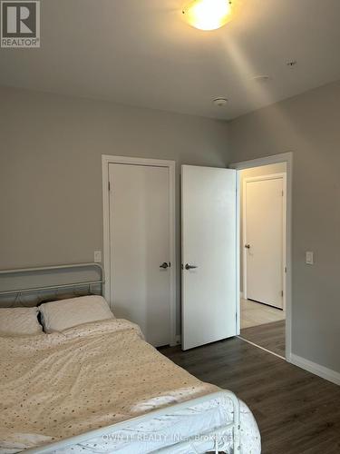 104 Garment Street, Kitchener, ON - Indoor Photo Showing Bedroom