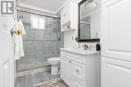 1098 Lawrence Pit Road, Muskoka Lakes, ON - Indoor Photo Showing Bathroom