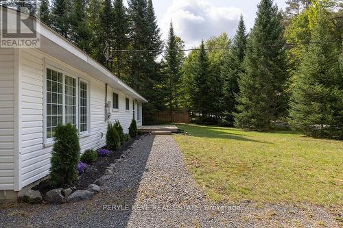 1098 Lawrence Pit Road, Muskoka Lakes, ON - Outdoor