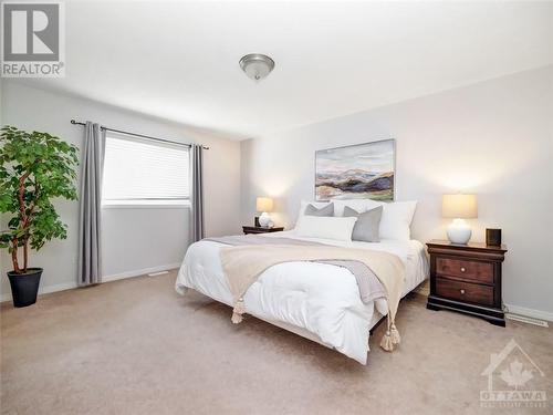 821 Percifor Way, Ottawa, ON - Indoor Photo Showing Bedroom