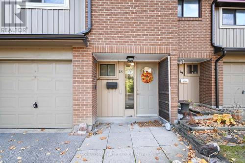 18 - 1310 Fieldlight Boulevard, Pickering, ON - Outdoor