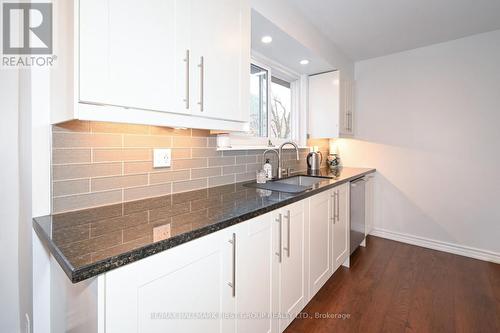 18 - 1310 Fieldlight Boulevard, Pickering, ON - Indoor Photo Showing Kitchen