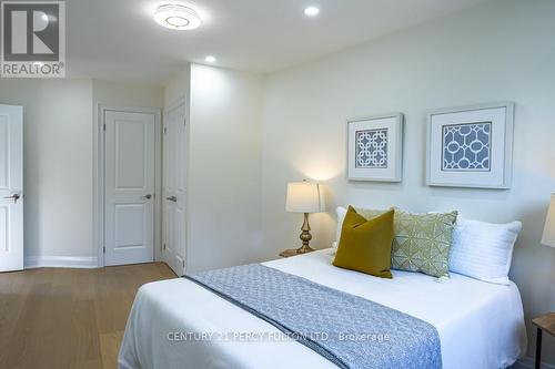 22 Reidmount Avenue, Toronto, ON - Indoor Photo Showing Bedroom