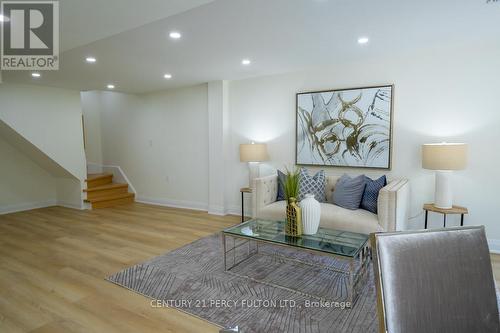 22 Reidmount Avenue, Toronto, ON - Indoor Photo Showing Other Room