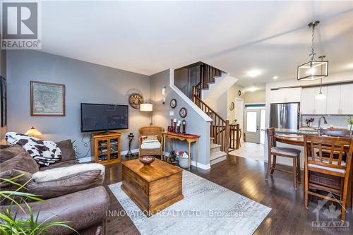 243 Tim Sheehan Place, Ottawa, ON - Indoor Photo Showing Living Room