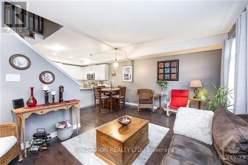 243 Tim Sheehan Place, Ottawa, ON - Indoor Photo Showing Living Room