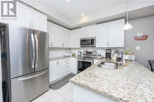 Kitchen - 243 Tim Sheehan Place, Ottawa, ON - Indoor Photo Showing Kitchen With Double Sink With Upgraded Kitchen