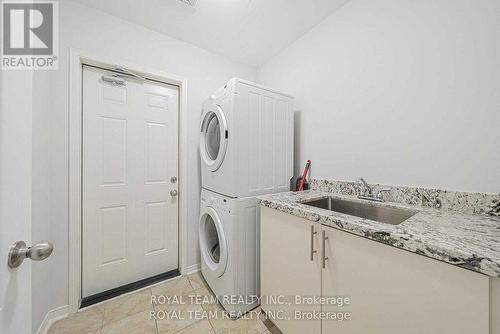 139 Russel Drive W, Bradford West Gwillimbury, ON - Indoor Photo Showing Laundry Room