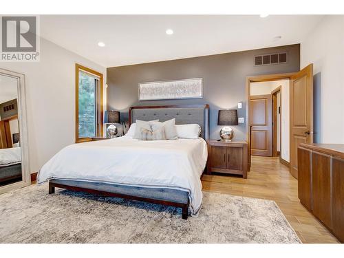 616 Hart Place, Vernon, BC - Indoor Photo Showing Bedroom