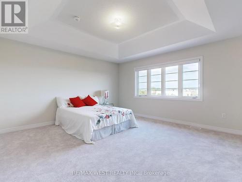 31 John Dallimore Drive, Georgina, ON - Indoor Photo Showing Bedroom