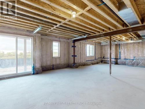 31 John Dallimore Drive, Georgina, ON - Indoor Photo Showing Basement