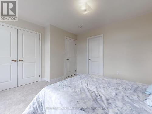 31 John Dallimore Drive, Georgina, ON - Indoor Photo Showing Bedroom