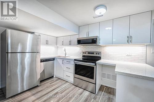 37 Redcar Avenue, Toronto, ON - Indoor Photo Showing Kitchen With Upgraded Kitchen