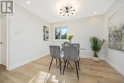 32 - 250 Satok Crescent, Milton, ON - Indoor Photo Showing Dining Room