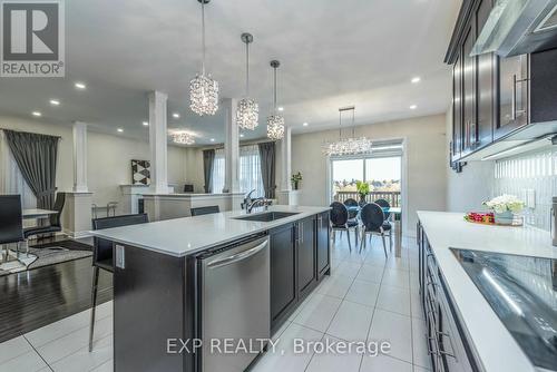 57 Valleybrook Crescent, Caledon, ON - Indoor Photo Showing Kitchen With Upgraded Kitchen