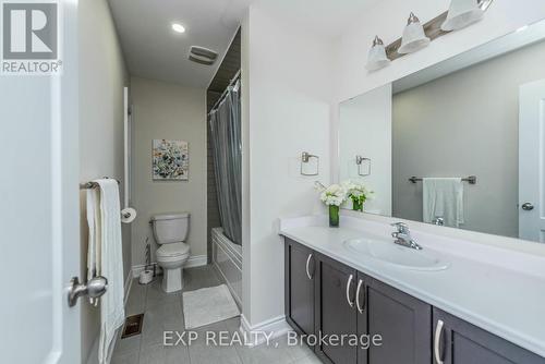 57 Valleybrook Crescent, Caledon, ON - Indoor Photo Showing Bathroom