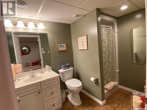 19 Good Spirit Crescent, Yorkton, SK - Indoor Photo Showing Bathroom