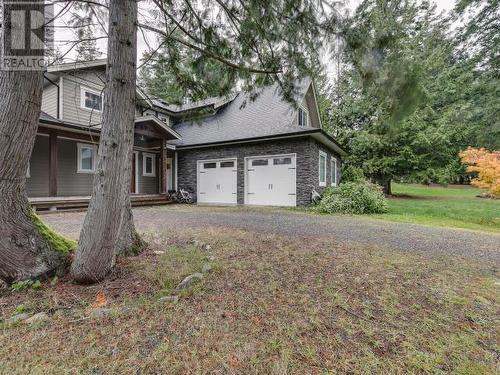 3233 Butler Rd, Powell River, BC - Outdoor