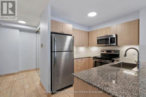 908 - 105 Victoria Street, Toronto, ON - Indoor Photo Showing Kitchen With Stainless Steel Kitchen With Upgraded Kitchen