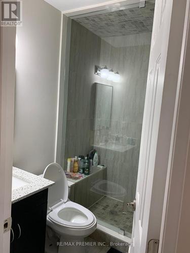 C - 835 Bloor Street, Toronto, ON - Indoor Photo Showing Bathroom