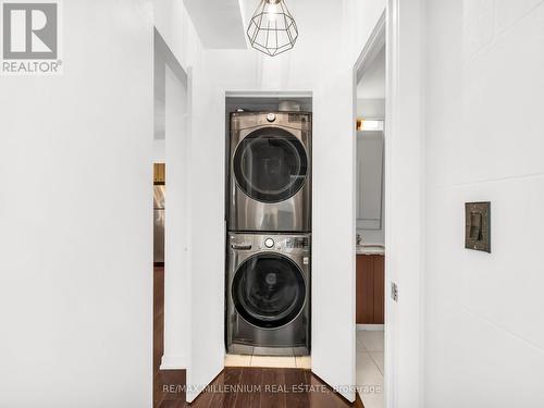 1404 - 55 East Liberty Street, Toronto, ON - Indoor Photo Showing Laundry Room