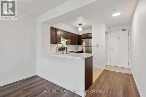 1122 - 109 Front Street E, Toronto, ON - Indoor Photo Showing Kitchen