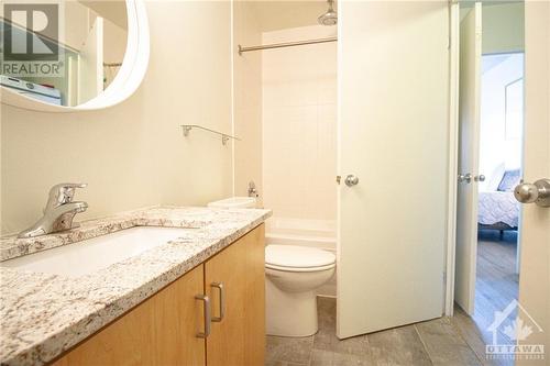 180 York Street Unit#208, Ottawa, ON - Indoor Photo Showing Bathroom