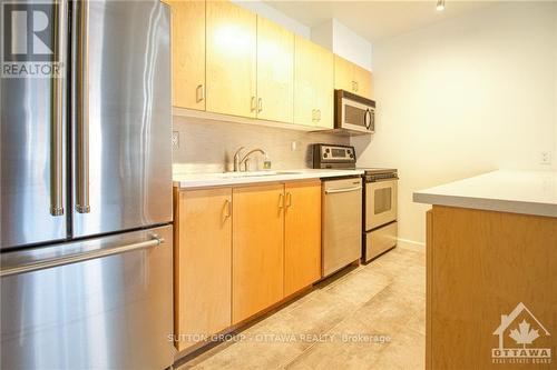 208 - 180 York Street, Ottawa, ON - Indoor Photo Showing Kitchen