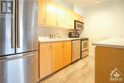 180 York Street Unit#208, Ottawa, ON - Indoor Photo Showing Kitchen