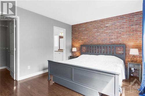 114 Echowoods Avenue, Ottawa, ON - Indoor Photo Showing Bedroom